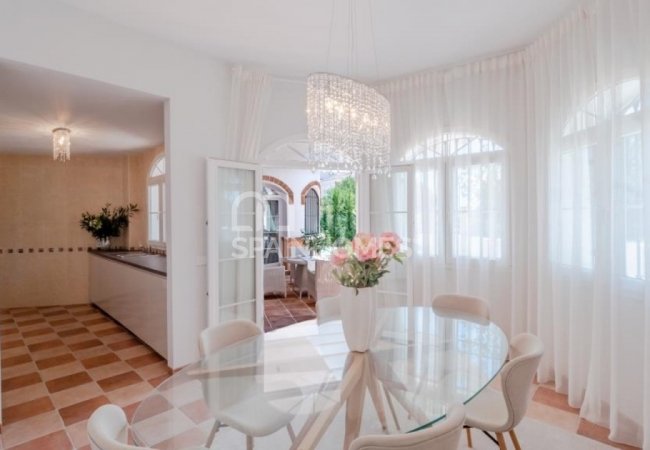 Ayrıcalıklı Konumda Golf Sahasına Sıfır Deniz Manzaralı Villa 25