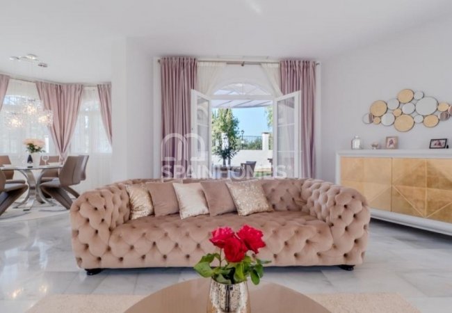 Ayrıcalıklı Konumda Golf Sahasına Sıfır Deniz Manzaralı Villa 11