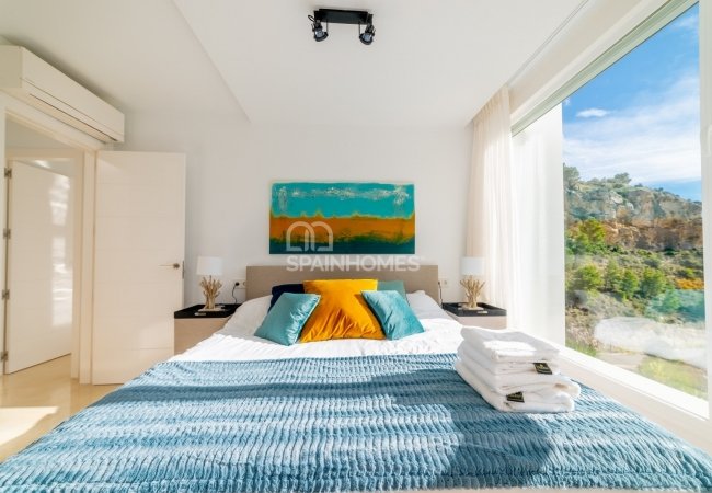 Altea Alicante’de Deniz ve Şehir Manzaralı Villalar 33