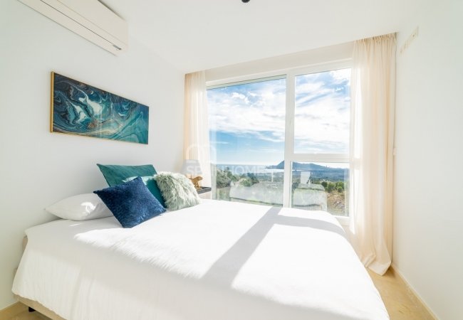 Altea Alicante’de Deniz ve Şehir Manzaralı Villalar 37