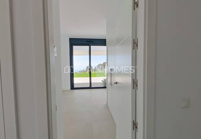 Fantastically Located Villa Close to Amenities in Mijas 15