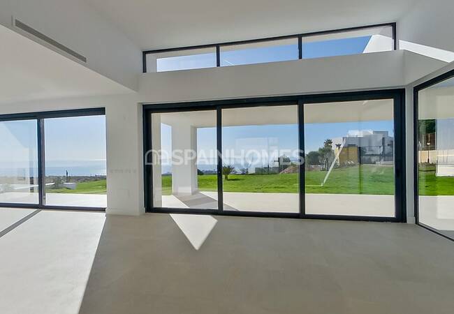 Fantastically Located Villa Close to Amenities in Mijas 8