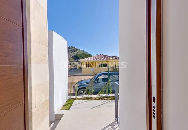Fantastically Located Villa Close to Amenities in Mijas 22