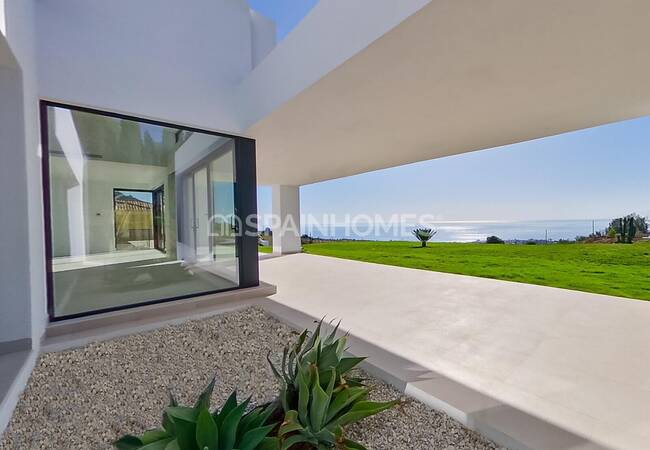 Fantastically Located Villa Close to Amenities in Mijas 7