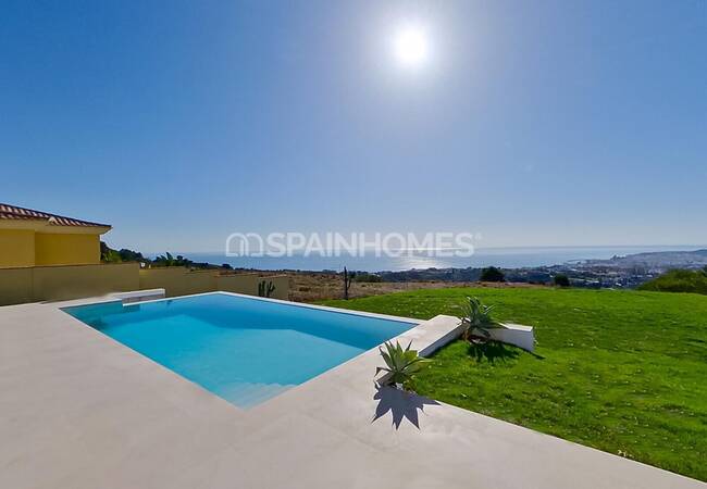 Fantastically Located Villa Close to Amenities in Mijas 5