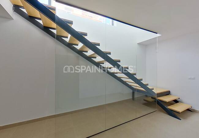 Fantastically Located Villa Close to Amenities in Mijas 32