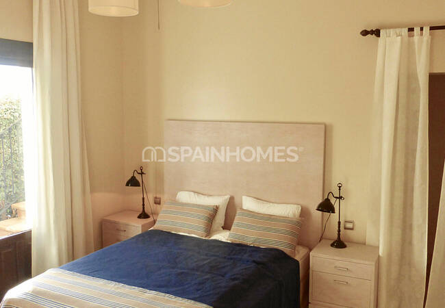 Estupenda Mansión Con Hermosa Piscina En Benahavis 34