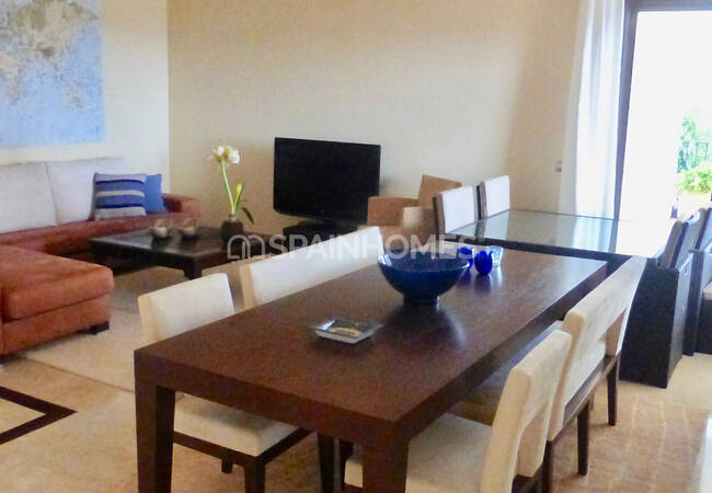 Estupenda Mansión Con Hermosa Piscina En Benahavis 26