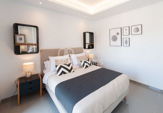 Cdad Quesada İspanya’da Havuzlu Modern Villa 11