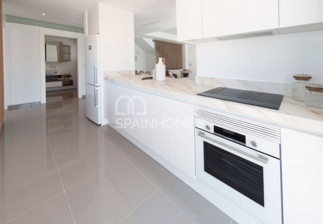 Cdad Quesada İspanya’da Havuzlu Modern Villa 13