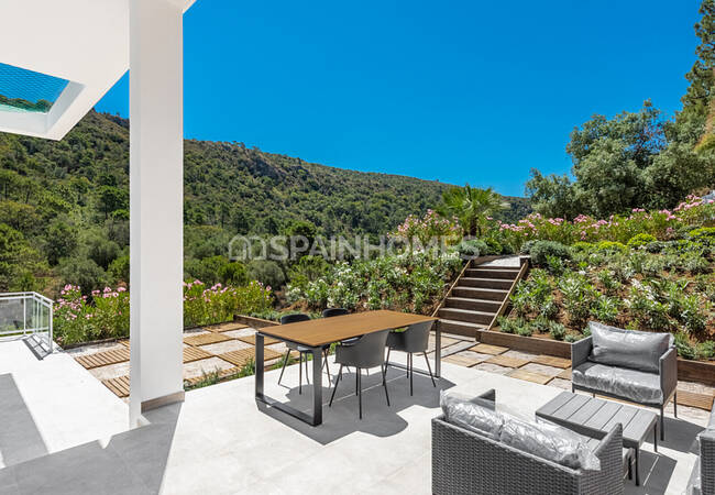 Benahavis'te Guadalmina Nehri Yanında Sıfır Daireler 25