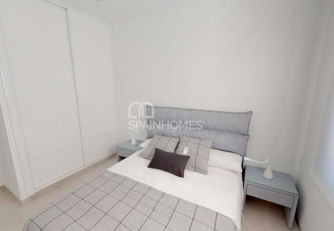 Costa Calida’da Plajlara Yakın Şık Müstakil Villalar 18