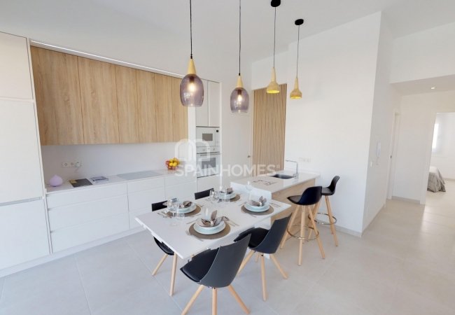 Costa Calida’da Plajlara Yakın Şık Müstakil Villalar 13