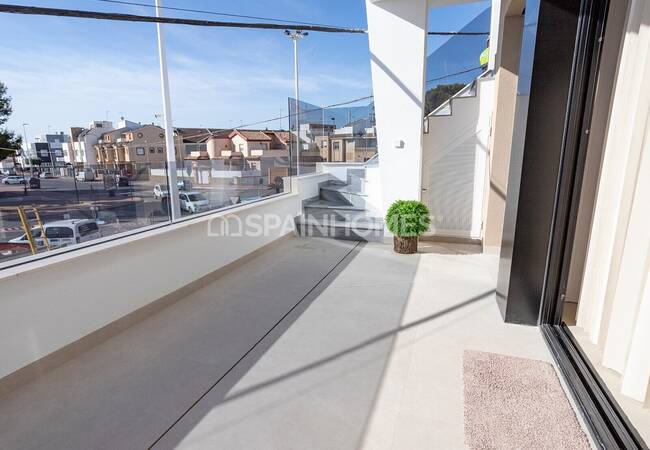 Real Estate in a Complex with a Swimming Pool in Costa Calida 11