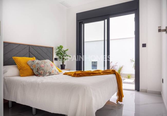Spacious Semi Detached Homes with a Solarium in San Pedro 40