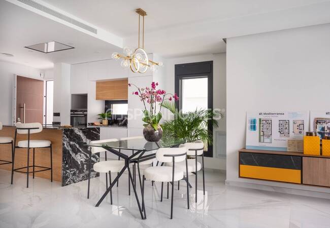 Spacious Semi Detached Homes with a Solarium in San Pedro 25