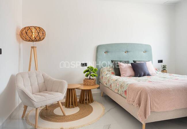 Spacious Semi Detached Homes with a Solarium in San Pedro 36