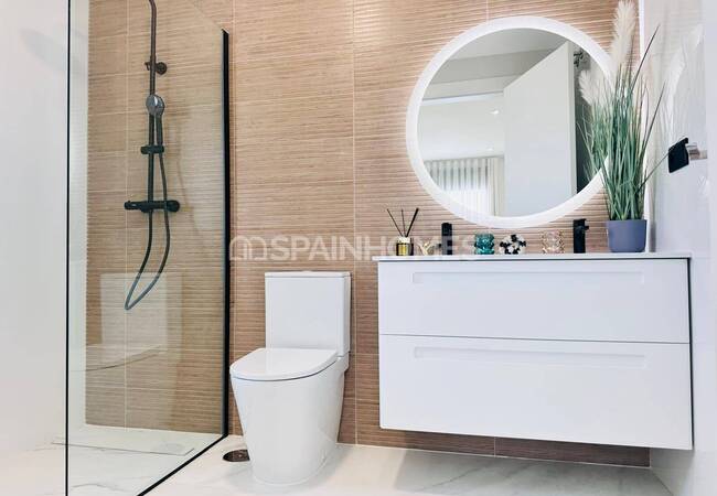 Spacious Semi Detached Homes with a Solarium in San Pedro 45