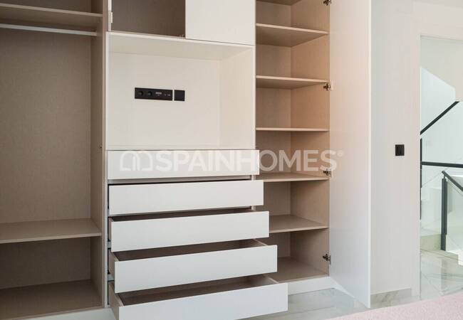 Amplios Adosados Con Solarium En San Pedro 42