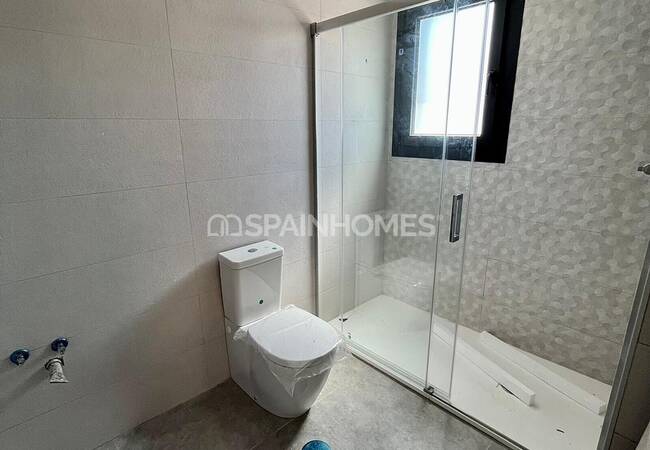 Mainstream Style Properties with Quality Finishes in Costa Calida 21