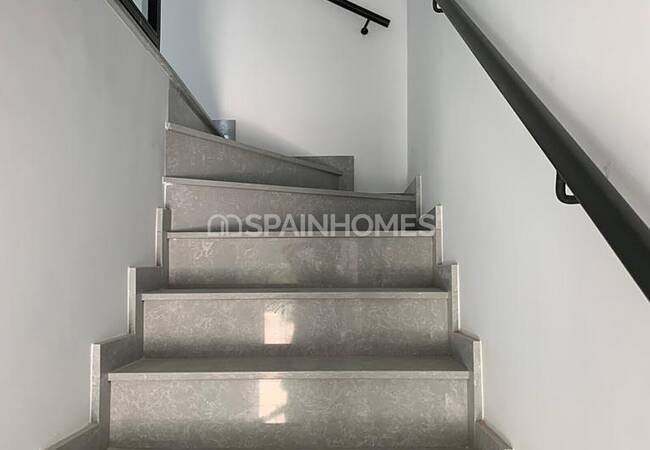 Mainstream Style Properties with Quality Finishes in Costa Calida 12