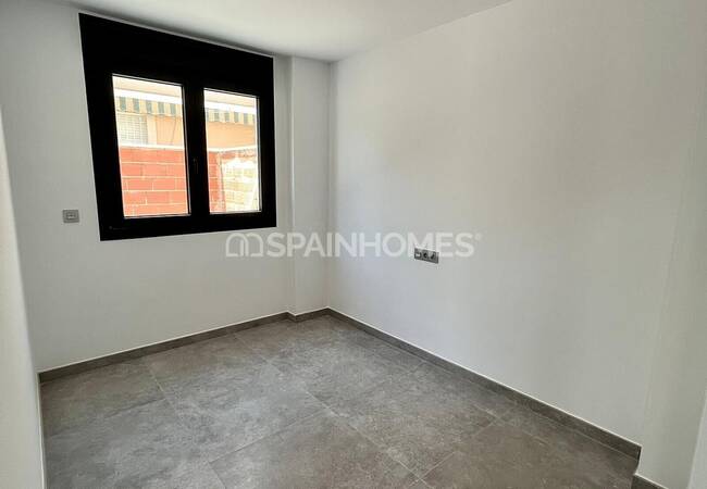 Mainstream Style Properties with Quality Finishes in Costa Calida 13