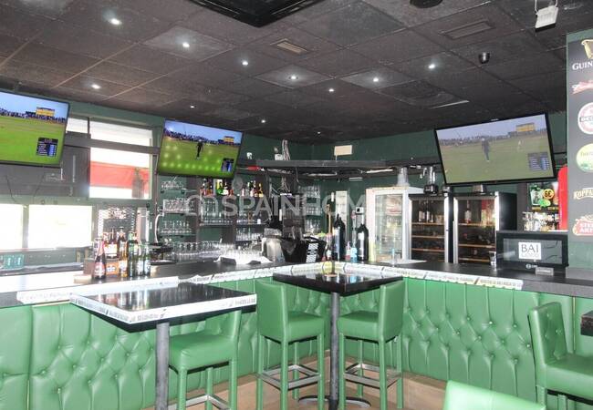 Murcia Cartagena'da Sahile Yakın Yenilenmiş Restoran 13