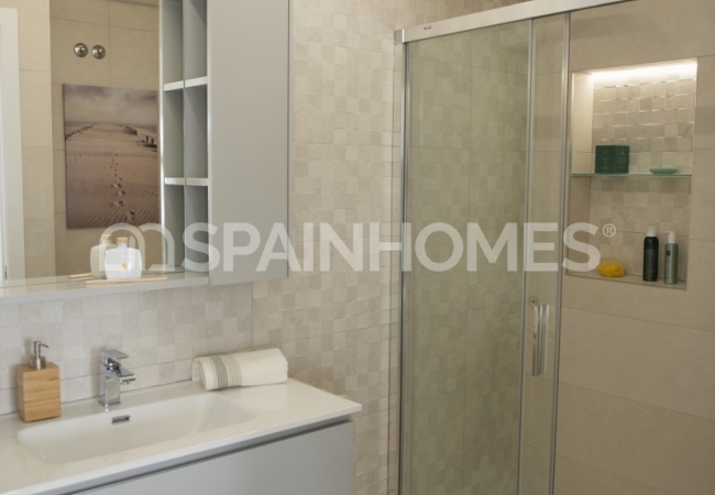 Elegant Townhouses with Private Pools in Costa Calida 13