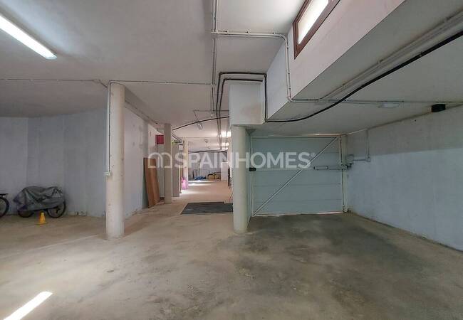 Detached Villa with Extensive Exterior Space in San Javier 54