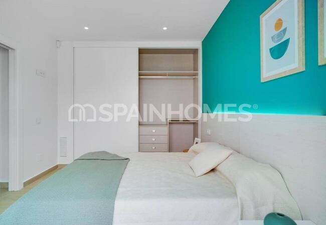 San Pedro Del Pinatar'da Özel Havuzlu ve Şık Tasarımlı Villa 10