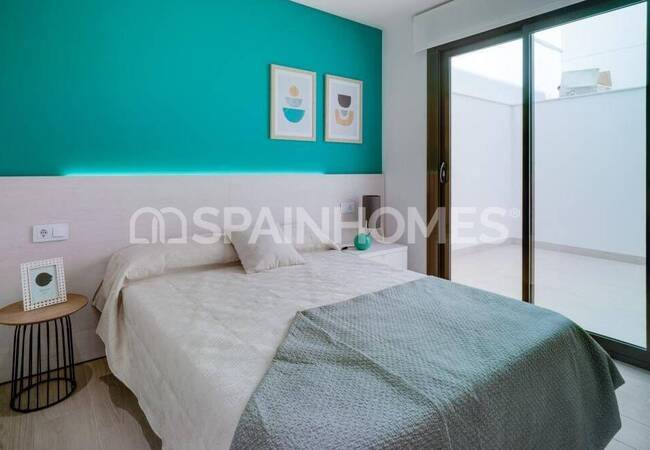 San Pedro Del Pinatar'da Özel Havuzlu ve Şık Tasarımlı Villa 11