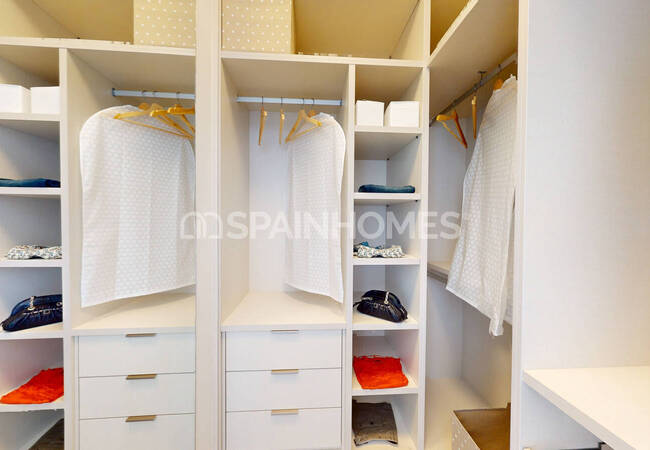 Современные Отдельные Дома с Бассейнами в Лос-Алькасаресе 31