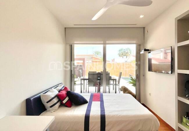 Costa Calida San Pedro Del Pinatar'da Havuzlu Şık Villa 30