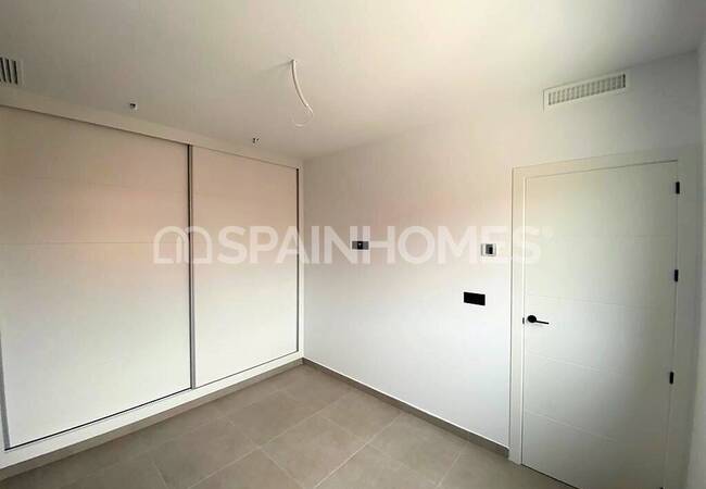 Los Alcázares Murcia'da Havuzlu ve Otoparklı Villa 10