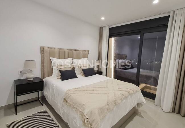 Torre Pacheco'da Prestijli Bir Sitede Modern Villalar 79