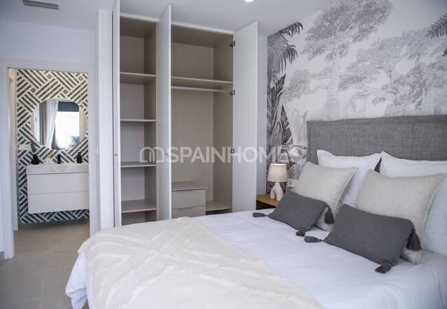 Torre Pacheco'da Prestijli Bir Sitede Modern Villalar 75