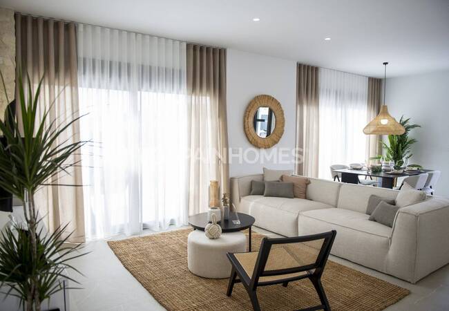 Torre Pacheco'da Prestijli Bir Sitede Modern Villalar 42