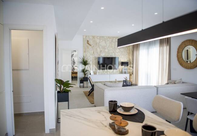 Torre Pacheco'da Prestijli Bir Sitede Modern Villalar 48