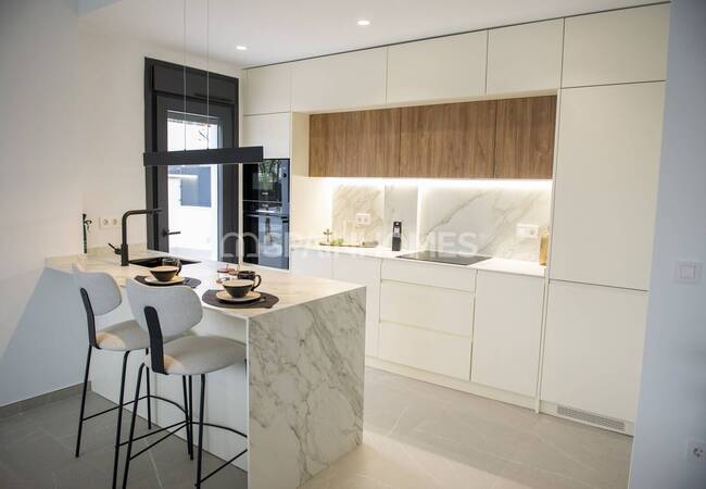 Torre Pacheco'da Prestijli Bir Sitede Modern Villalar 52