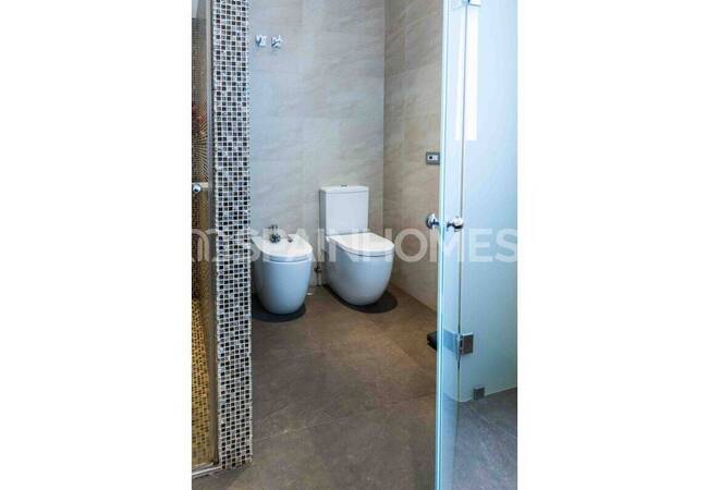 Detached Villa with Pool Near the Sea in San Pedro Del Pinatar 34