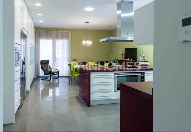 Detached Villa with Pool Near the Sea in San Pedro Del Pinatar 15