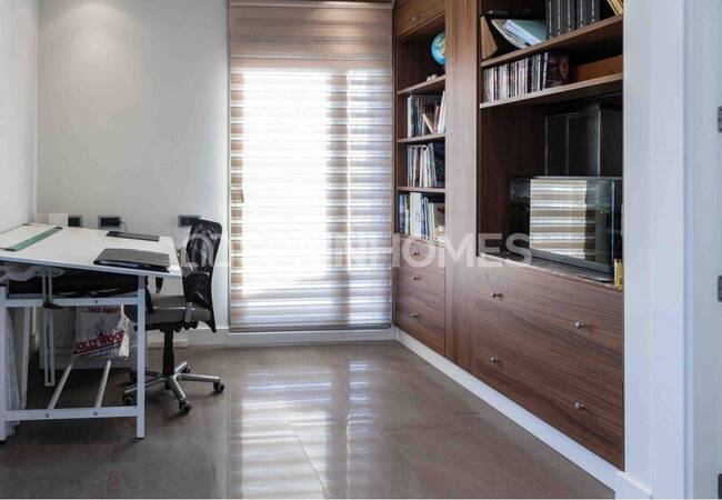 Detached Villa with Pool Near the Sea in San Pedro Del Pinatar 28