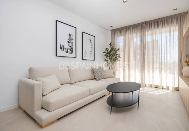 Elegant Golf Apartments Near the Sea in Los Alcázares 12