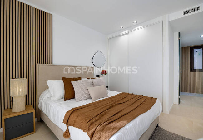 Los Alcázares'te Denize Yakın Şık Tasarımlı Golf Daireleri 27