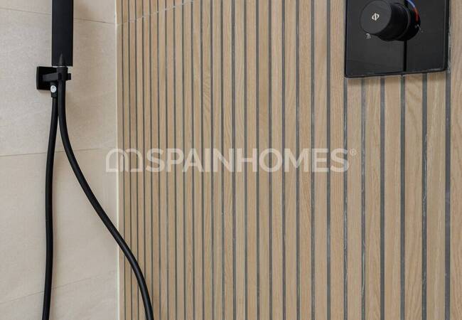 Los Alcázares'te Denize Yakın Şık Tasarımlı Golf Daireleri 33