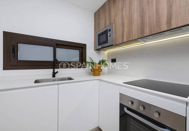 Los Alcázares'te Denize Yakın Şık Tasarımlı Golf Daireleri 22