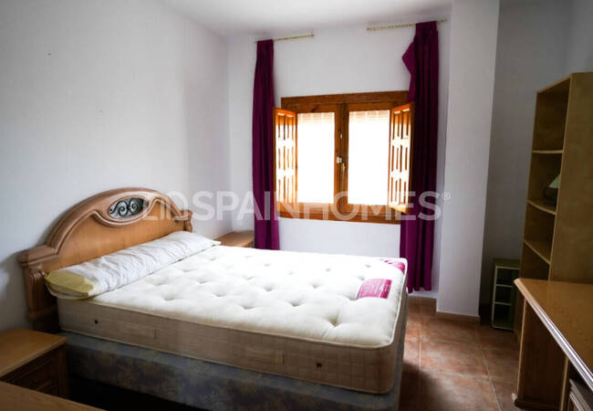 Detached Ready-to-move House with Swimming Pool in Murcia 23