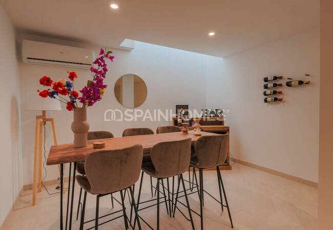 Santa Rosalía Murcia'da Güneye Bakan Bahçeli Şık Evler 16