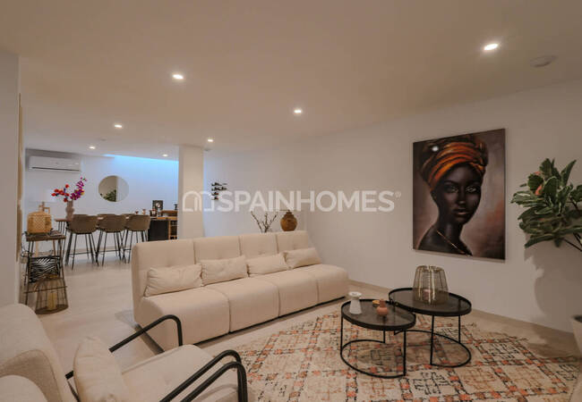 Santa Rosalía Murcia'da Güneye Bakan Bahçeli Şık Evler 14