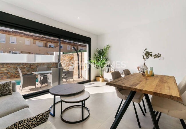 San Pedro Del Pinatar’da Özel Havuzlu ve Otoparklı Evler 3